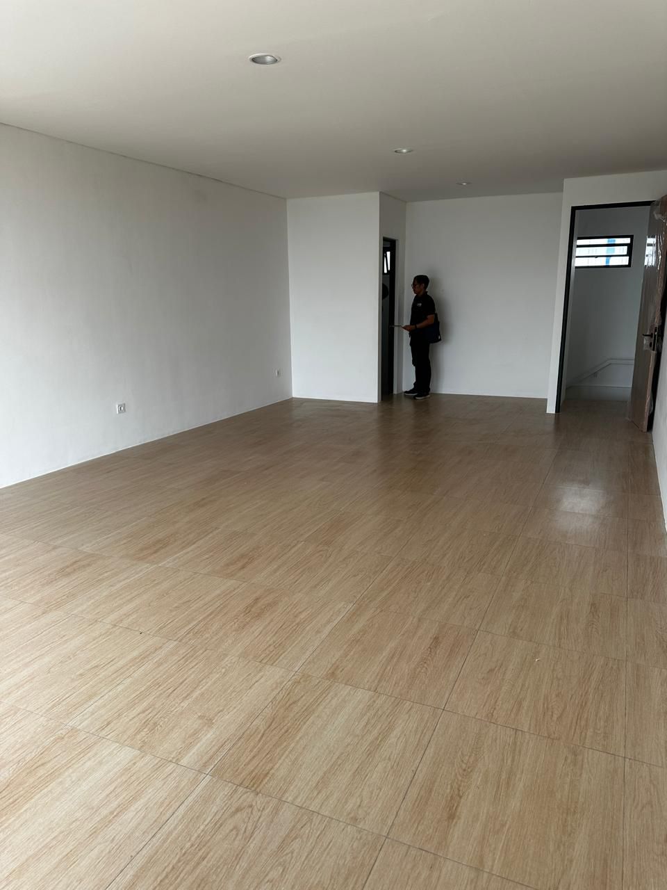 DiSewakan Ruko di Hive Spark North Lippo Cikarang